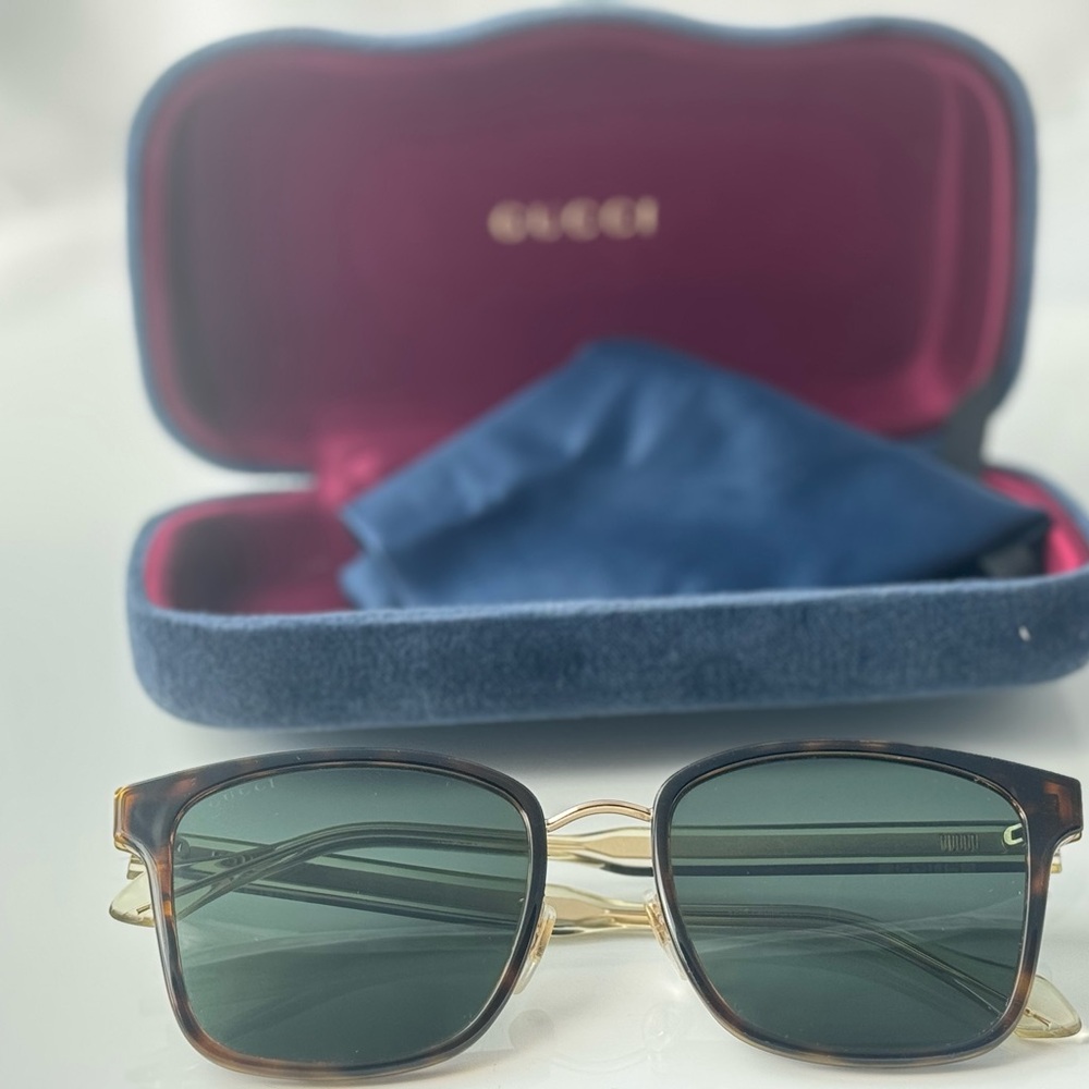 Men’s Gucci Brown and Gold Sunglasses